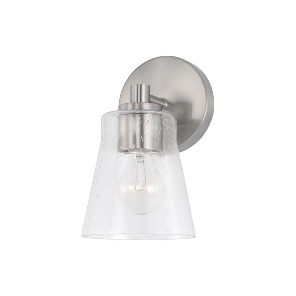 1 Light Sconce